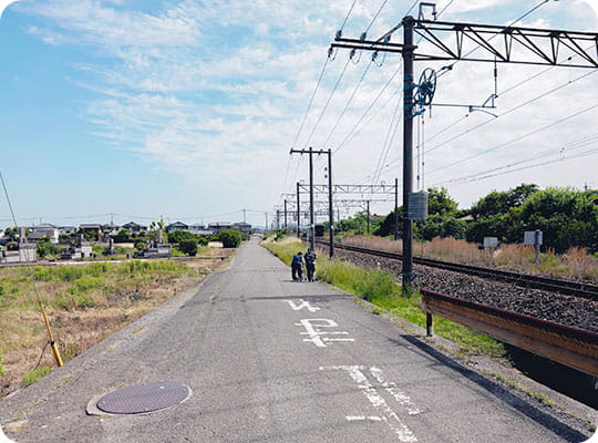線路と道路